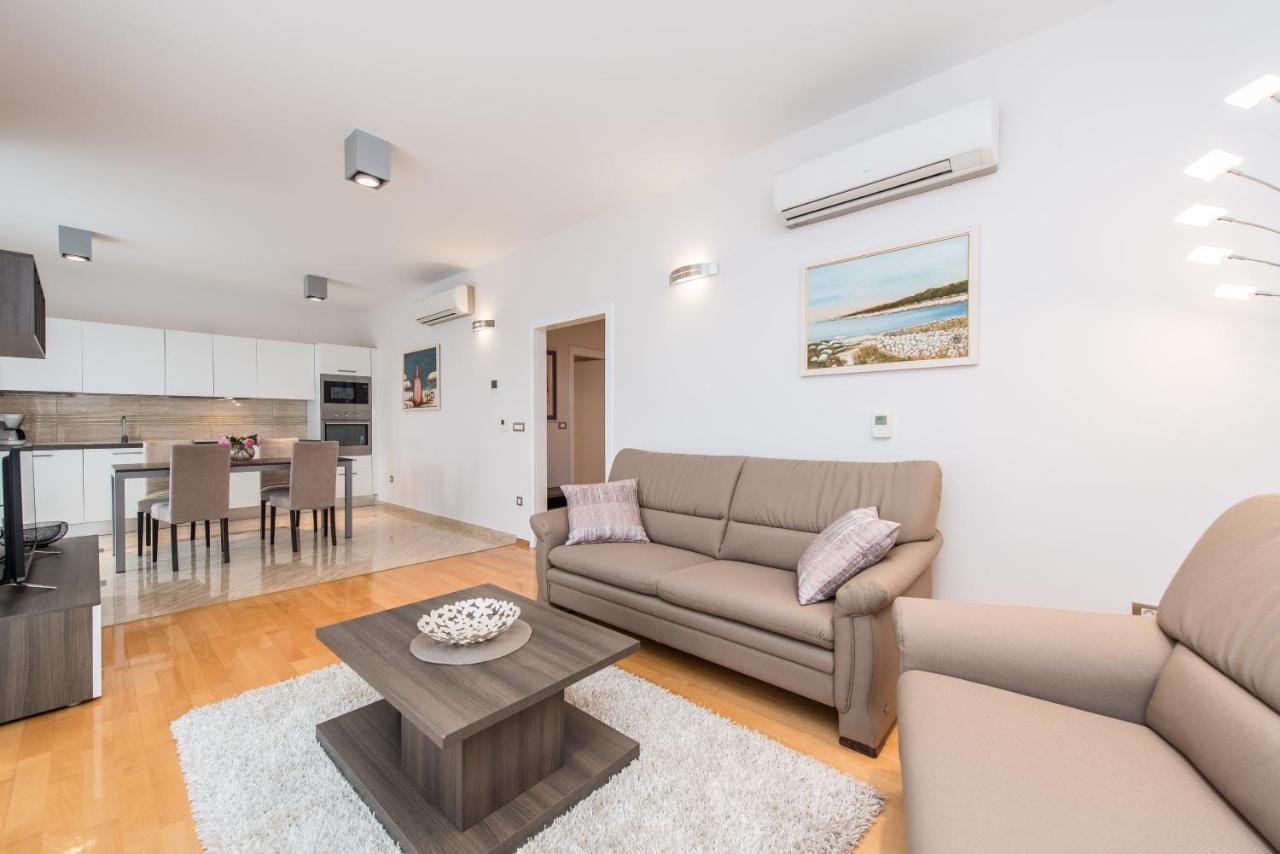 Kings View Sarkic Apartment Novalja Exterior foto