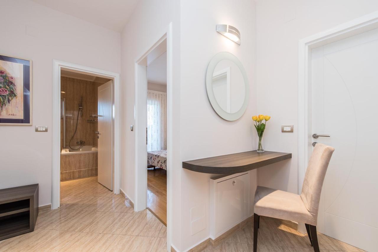 Kings View Sarkic Apartment Novalja Exterior foto