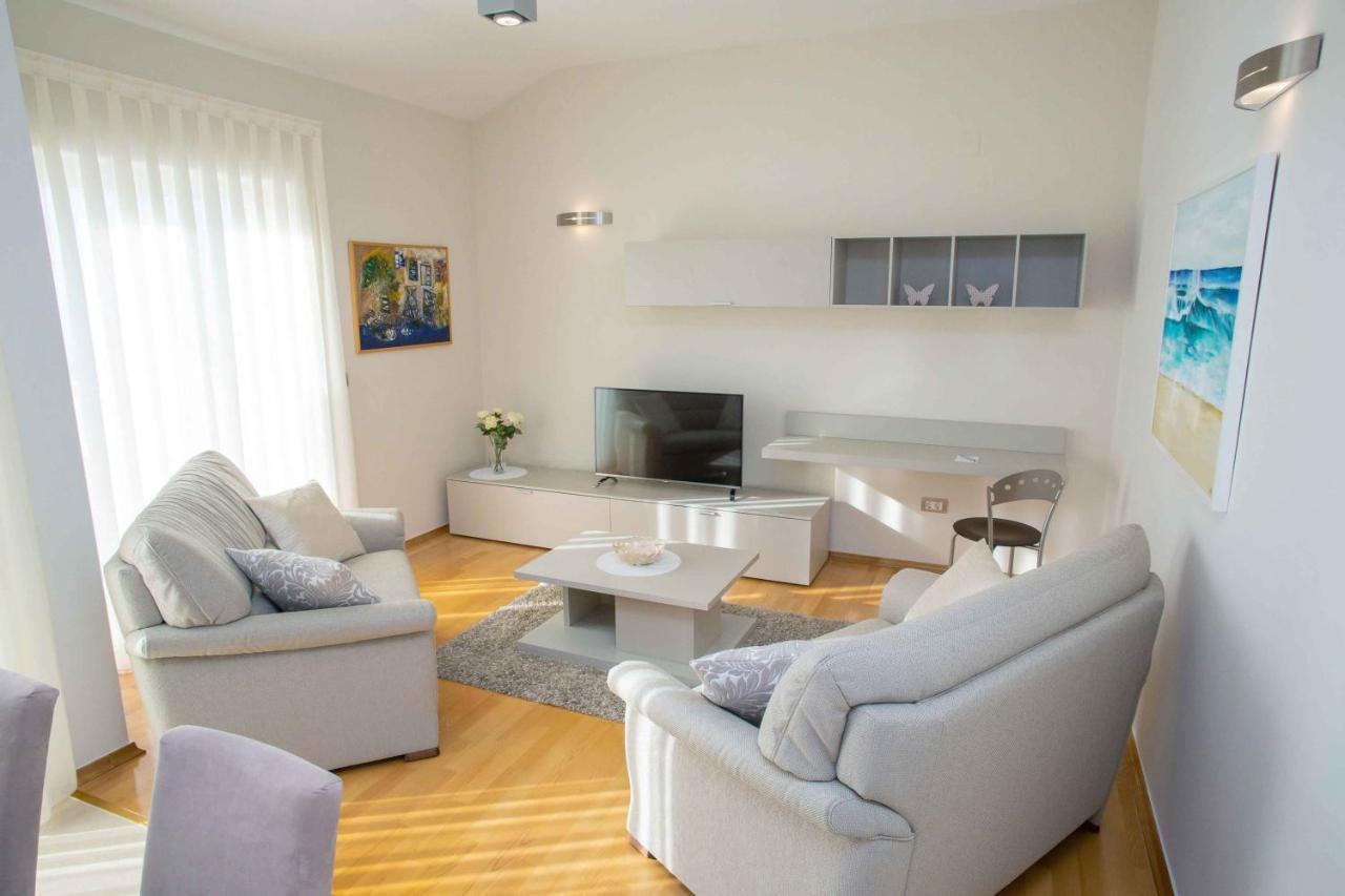 Kings View Sarkic Apartment Novalja Exterior foto