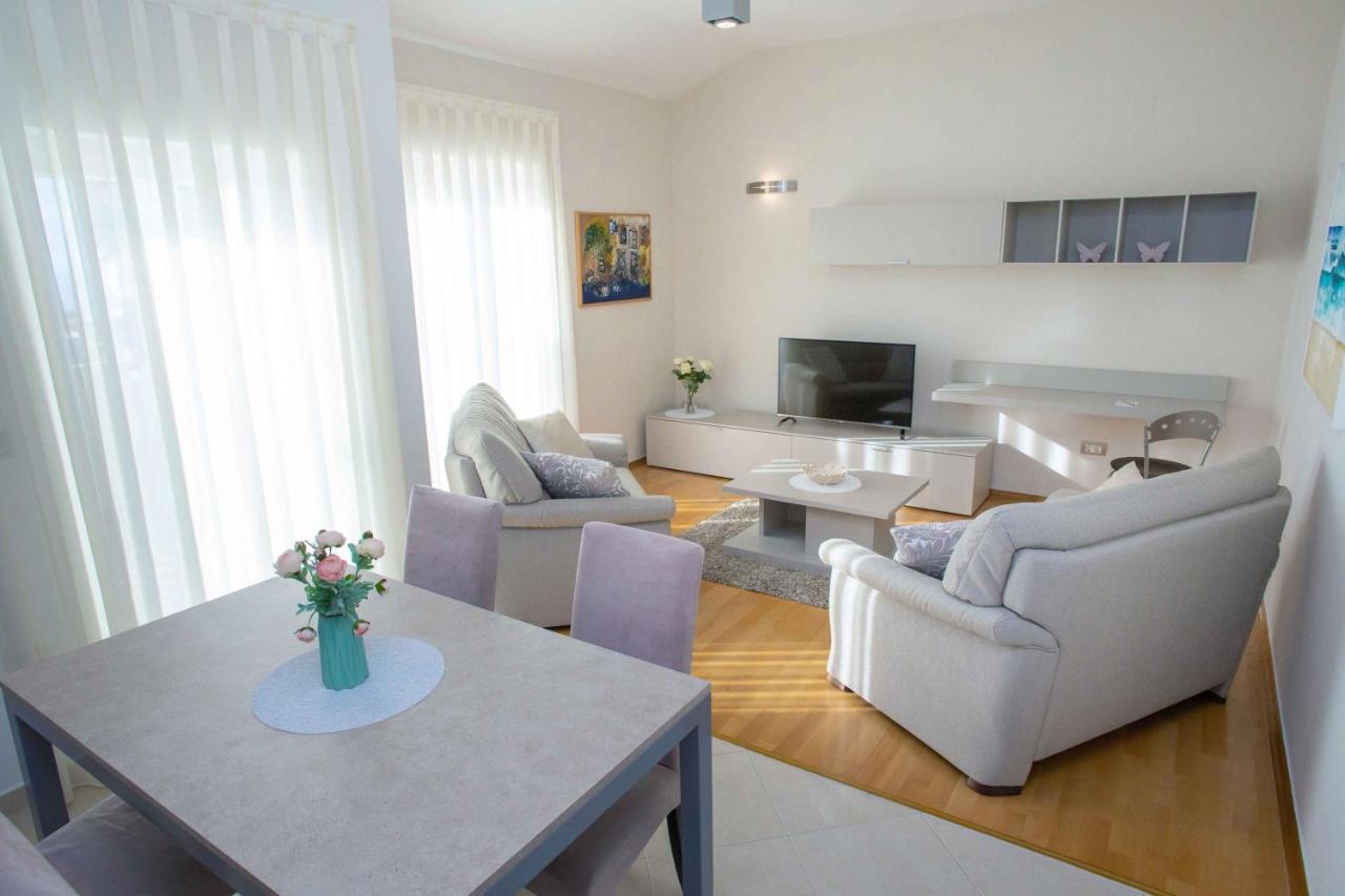 Kings View Sarkic Apartment Novalja Exterior foto