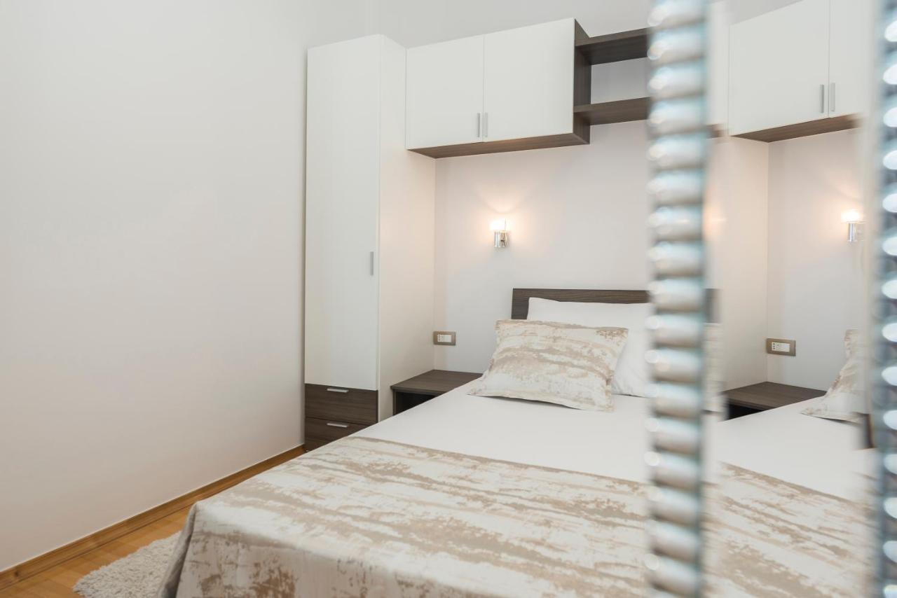 Kings View Sarkic Apartment Novalja Exterior foto